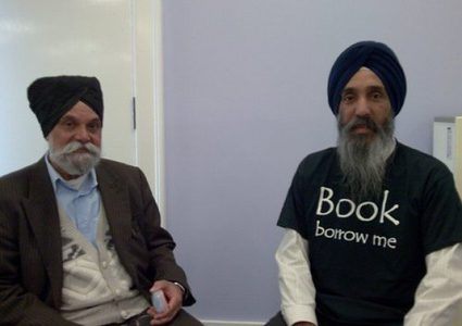 إقترض بشر بدلاً من الكتب