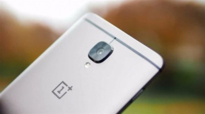 شركة "ون بلس" تطلق هاتفها OnePlus" 5 هذا الصيف
