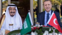 الرياض تسلم أنقرة 16 تركياً
