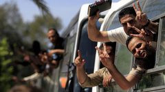 الإفراج عن سبعة مواطنين من غزة