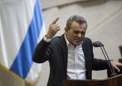 زحالقة: "قانون القومية" يمنح الشرعية للتمييز العنصري