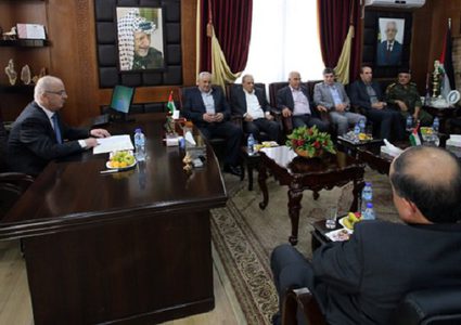 الحمد الله يترأس اجتماعا لقادة المؤسسة الأمنية