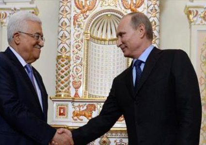 الرئيس عباس لنظيره الروسي"متمسكون بالسلام الشامل والعادل"