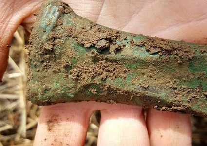 العثور على مخزن أسلحة عمره 3000 سنة