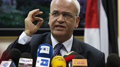 عريقات يطالب المجتمع الدولي التدخل لتلبية مطالب الأسرى