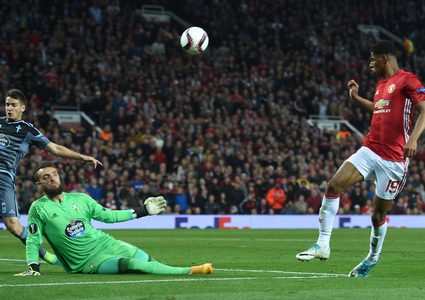 تأهل مانشستر يونايتد وأياكس أمستردام لنهائي الدوري الأوروبي