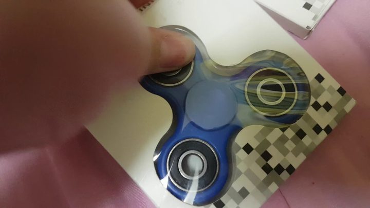 لعبة "Spinner"  تجتاح العالم