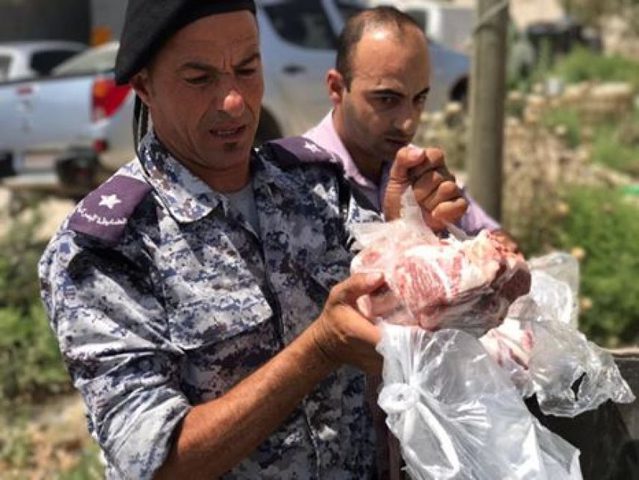 إتلاف 40 كغم لحوم غير صالحة للاستهلاك في جنين