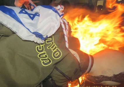 بعد حرق دمى لجنود وأعلام إسرائيلية نتنياهو يهاجم الحريديم