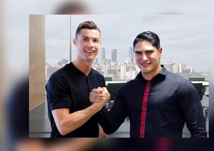 ما سر تواجد كريستيانو مع رجل الأعمال المصري أحمد أبو هشيمة؟