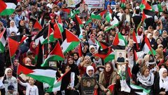 رؤساء الاجهزة الامنية التقوا " الشاباك" لبحث إضراب الأسرى
