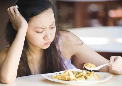 علماء يكشفون عن أسباب أخرى لفقدان الشهية