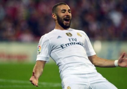 180 دقيقة تفصل ريال مدريد عن لقب الدوري الإسباني