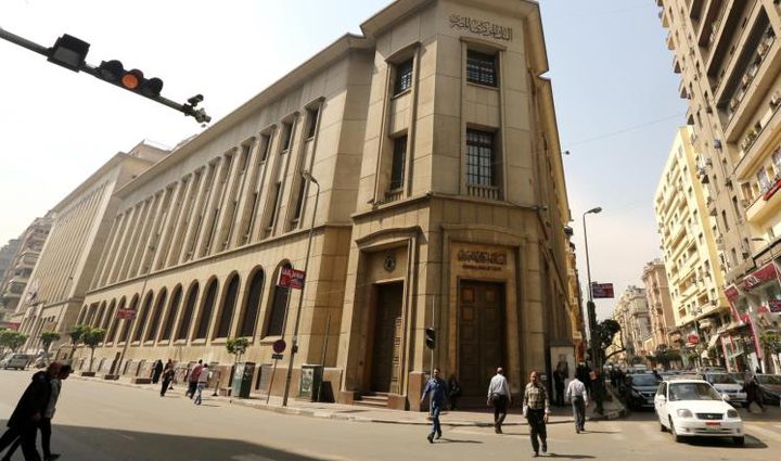 قريبًا... مصر تلغي سقف المئة ألف دولار للحوالات