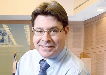 وزير إسرائيلي يلغي مشاركته بمؤتمر في الأردن على خلفية التوتر