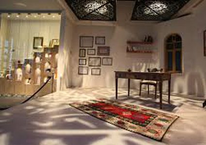 نسب أديب تطلق كتابها "هواجس الماء .. أمنيات الزبد"