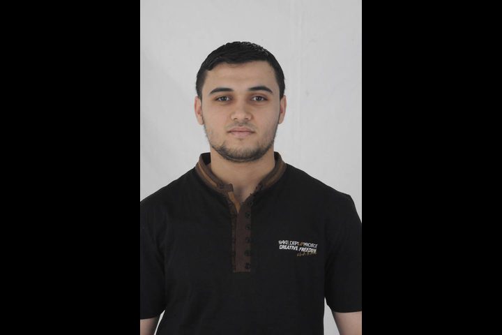 نقل الأسير المضرب الشنا إلى سجن هوليكدار
