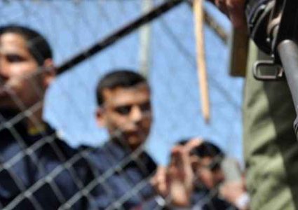 الاحتلال يعرقل عمل المحامين وينكل بالاسرى