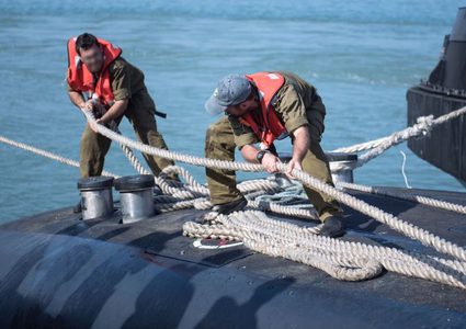 غواصات الاحتلال تنهي تمريناً مكثفاً