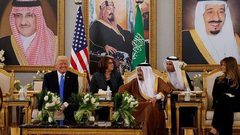 السعودية تستقبل ترامب بالمدفعية والطائرات
