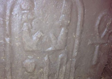 إكتشاف  فرعون مصري  بينه وبين عبد الناصر 2357 سنة