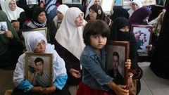 الأسرى يواصلون إضرابهم لليوم الـ34