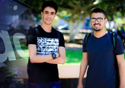 فلسطينيان يفوزان في مسابقة عالمية "لفيسبوك"