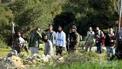 مستوطنون يبيدون مئات الأشتال جنوب بيت لحم