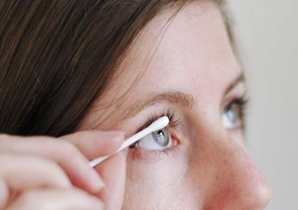 سيروم طبيعي لتطويل الرموش