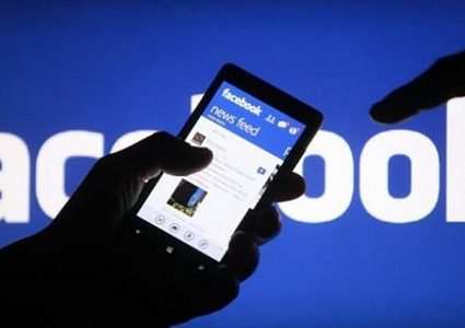 الشرطة تقبض على شخص أبتز فتاة بـ 68 الف دولار