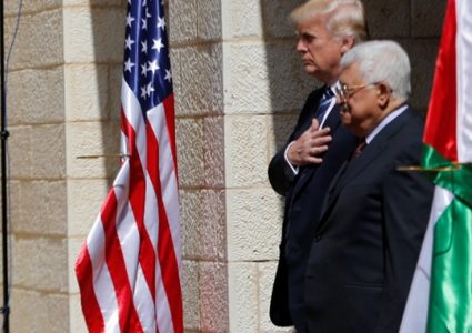 ترامب: من حق هذه الشعوب ان تعيش بسلام بعيدًا عن العنف