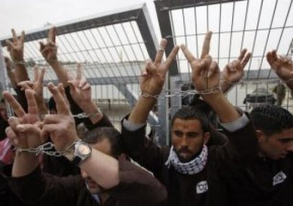 3 أسرى محررين من جبع يعلنون الاضراب المفتوح