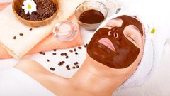 تقشير الوجه وتبيضه بالقهوة