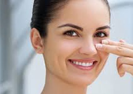 تخلّصي من الهالات السوداء بهذه المكونات