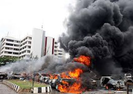 اندونيسيا:انفجاران في محطة باصات