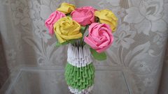 الأوريجامي فن طي الورق البسيط يتحول للعالمية