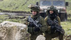 قوات احتلال ومستوطنون يحاصرون مدرسة في بيت لحم