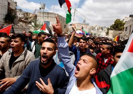 قلق إسرائيلي من تداعيات إضراب الأسرى عن الطعام