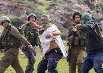 إصابة مواطن في اعتداء للمستوطنين جنوب نابلس