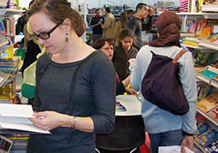 إفتتاح معرض بطرسبورغ للكتاب