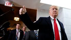 جدل بسبب تصرفات ترامب بقمة الناتو"فيديو"