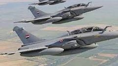 الطيران المصري يواصل قصف أهداف بليبيا