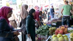 أسعار رمضان... بين راضٍ ومتذمر