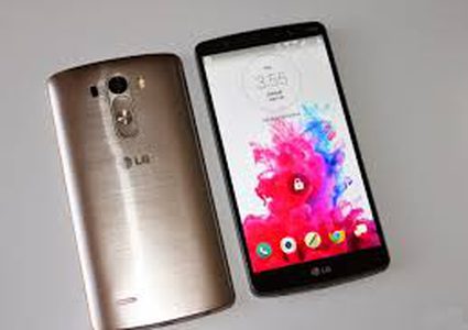 هاتف HTC... اعصره بيدك حتى يستجيب!