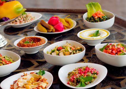 أطعمة تؤثر على مزاجك في رمضان