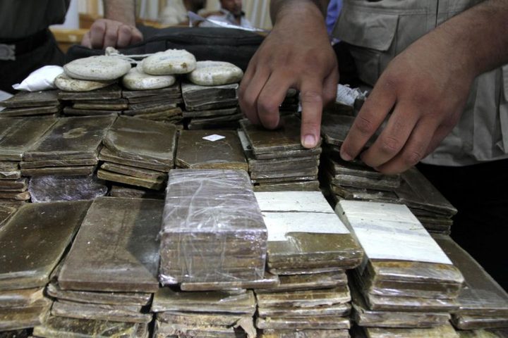 القبض على شخص بحوزته مواد مخدرة في قلقيلية