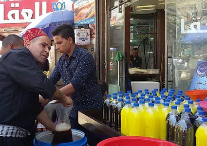 نكهة رمضانية مميزة في نابلس تطفئ ظمأ العطشى