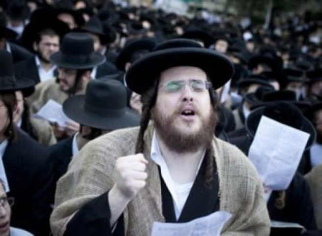 هل يوقع ترامب الليلة على نقل السفارة الأمريكية للقدس؟