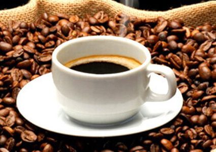 خبير يوصي بعدم الإفطار على القهوة