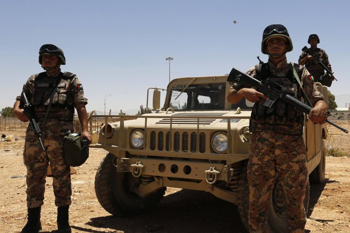 مقتل ثلاثة مسلحين وإصابة جندي أردني على حدود سوريا